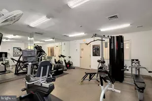 3701 S George Mason Dr, Falls Church, VA 22041 - Photo 38