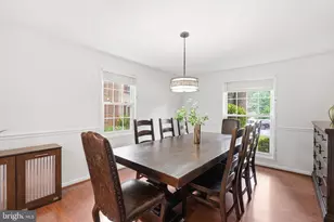 6040 Heathwick Ct, Burke, VA 22015 - Photo 6