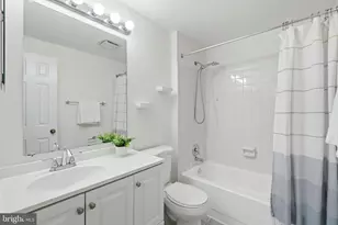 6040 Heathwick Ct, Burke, VA 22015 - Photo 24