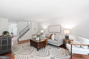 6040 Heathwick Ct, Burke, VA 22015 - Photo 10