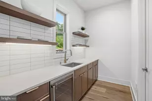 3020 Castle Rd, Falls Church, VA 22044 - Photo 12