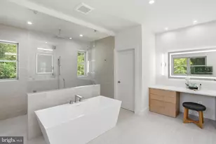 3020 Castle Rd, Falls Church, VA 22044 - Photo 44