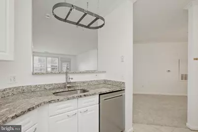 2711 Bellforest Court #305, Vienna, VA 22180 - Photo 8