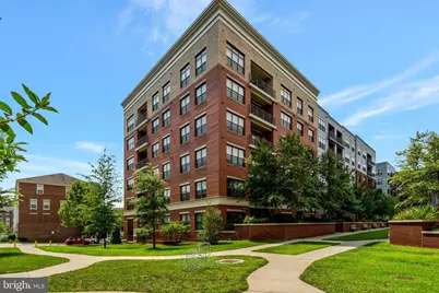 9500 Sprague Avenue #403, Fairfax, VA 22031 - Photo 1
