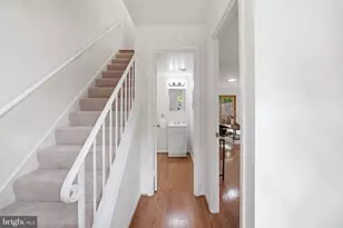 14814 Haymarket Ln, Centreville, VA 20120 - Photo 20