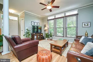 1230 Weatherstone Ct, Reston, VA 20194 - Photo 2