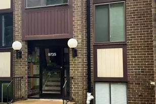 9735 Kings Crown Ct, Fairfax, VA 22031 - Photo 1