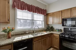 5511 Village Center Dr, Centreville, VA 20120 - Photo 2