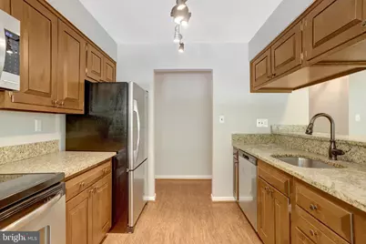 8701 Norfolk Avenue, Annandale, VA 22003 - Photo 14