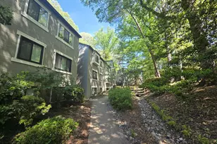 11723 Karbon Hill Ct, Reston, VA 20191 - Photo 2