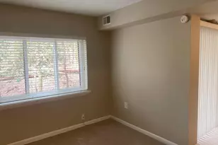 11723 Karbon Hill Ct, Reston, VA 20191 - Photo 18