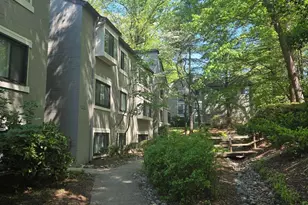 11723 Karbon Hill Ct, Reston, VA 20191 - Photo 56