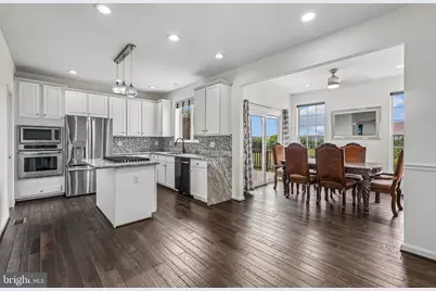 12960 Park Crescent Circle, Herndon, VA 20171 - Photo 10