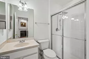 12960 Park Crescent Cir, Herndon, VA 20171 - Photo 32