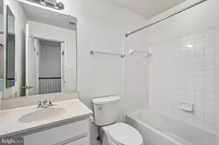 12960 Park Crescent Cir, Herndon, VA 20171 - Photo 26