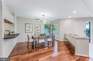 1982 Solaridge Ct, Reston, VA 20191 - Photo 10