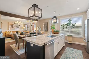 2960 Vaden Dr, Fairfax, VA 22031 - Photo 14