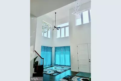 1809 Macarthur Drive, McLean, VA 22101 - Photo 2