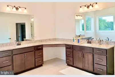 1809 Macarthur Drive, McLean, VA 22101 - Photo 12