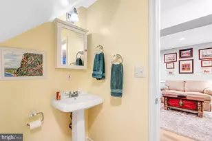 3723 Riverwood Rd, Alexandria, VA 22309 - Photo 46