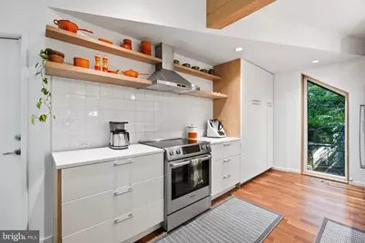 6404 Montrose Street, Alexandria, VA 22312 - Photo 8