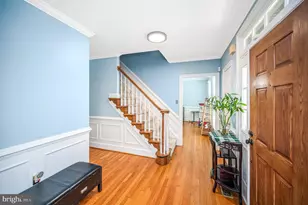 13818 Foggy Hills Ct, Clifton, VA 20124 - Photo 2