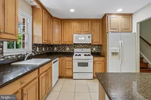 8317 Accotink Rd, Lorton, VA 22079 - Photo 14