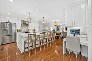 4266 Fox Lake Dr, Fairfax, VA 22033 - Photo 1