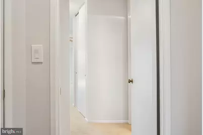 5904 Mount Eagle Drive #718, Alexandria, VA 22303 - Photo 24