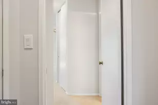 5904 Mt Eagle Dr, Alexandria, VA 22303 - Photo 24