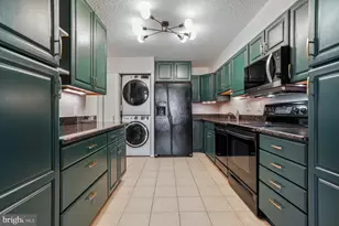 5904 Mt Eagle Dr, Alexandria, VA 22303 - Photo 18