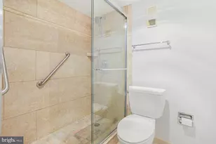 5904 Mt Eagle Dr, Alexandria, VA 22303 - Photo 42