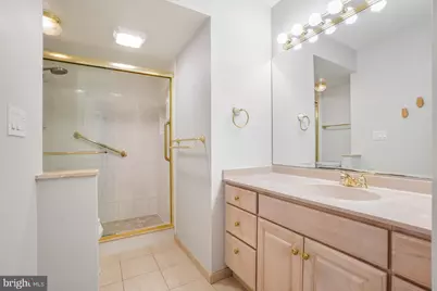 5904 Mount Eagle Drive #718, Alexandria, VA 22303 - Photo 30