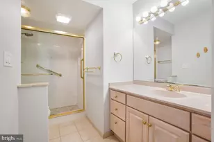 5904 Mt Eagle Dr, Alexandria, VA 22303 - Photo 30