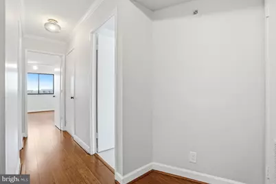5904 Mount Eagle Drive #718, Alexandria, VA 22303 - Photo 34