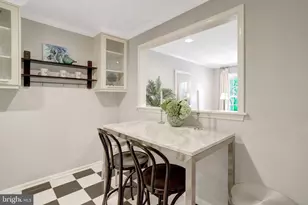 1956 Hopewood Dr, Falls Church, VA 22043 - Photo 10