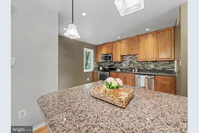 7836 Marconi Court, Springfield, VA 22153 - Photo 6
