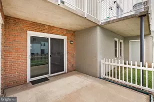 14409 Turin Ln, Centreville, VA 20121 - Photo 16