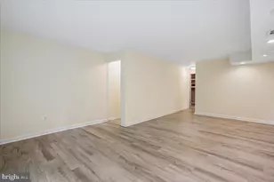 8562 Springfield Oaks Dr, Springfield, VA 22153 - Photo 8