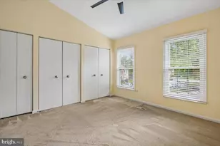 8562 Springfield Oaks Dr, Springfield, VA 22153 - Photo 10