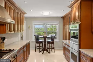 6320 Manchester Way, Alexandria, VA 22304 - Photo 10