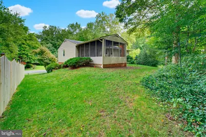 7235 Hadlow Drive, Springfield, VA 22152 - Photo 34