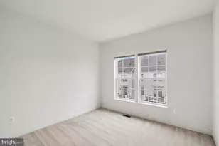 5625 Harrington Falls Ln, Alexandria, VA 22312 - Photo 14