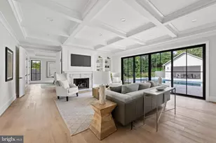 6424 Divine St, McLean, VA 22101 - Photo 8