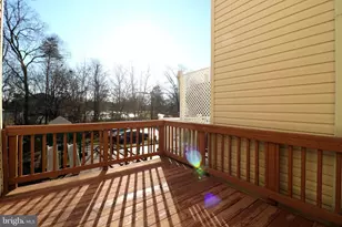 2581 Sutters Mill Dr, Herndon, VA 20171 - Photo 26