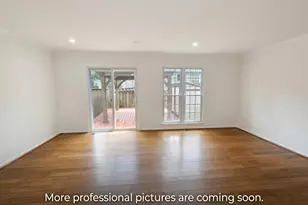 14829 Hancock Ct, Centreville, VA 20120 - Photo 6