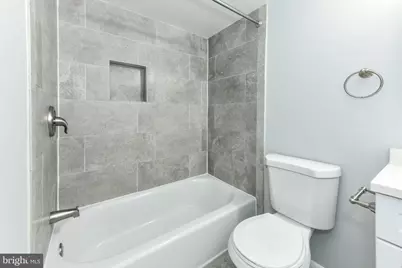 517 Florida Avenue #T2, Herndon, VA 20170 - Photo 16