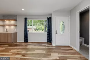7415 Jervis St, Springfield, VA 22151 - Photo 2