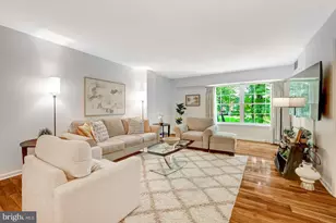 7630 Provincial Dr, McLean, VA 22102 - Photo 4