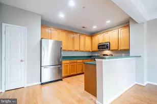 6325 Eagle Ridge Ln, Alexandria, VA 22312 - Photo 12